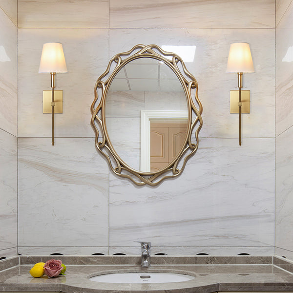 Garanoir wall sconce, Gold