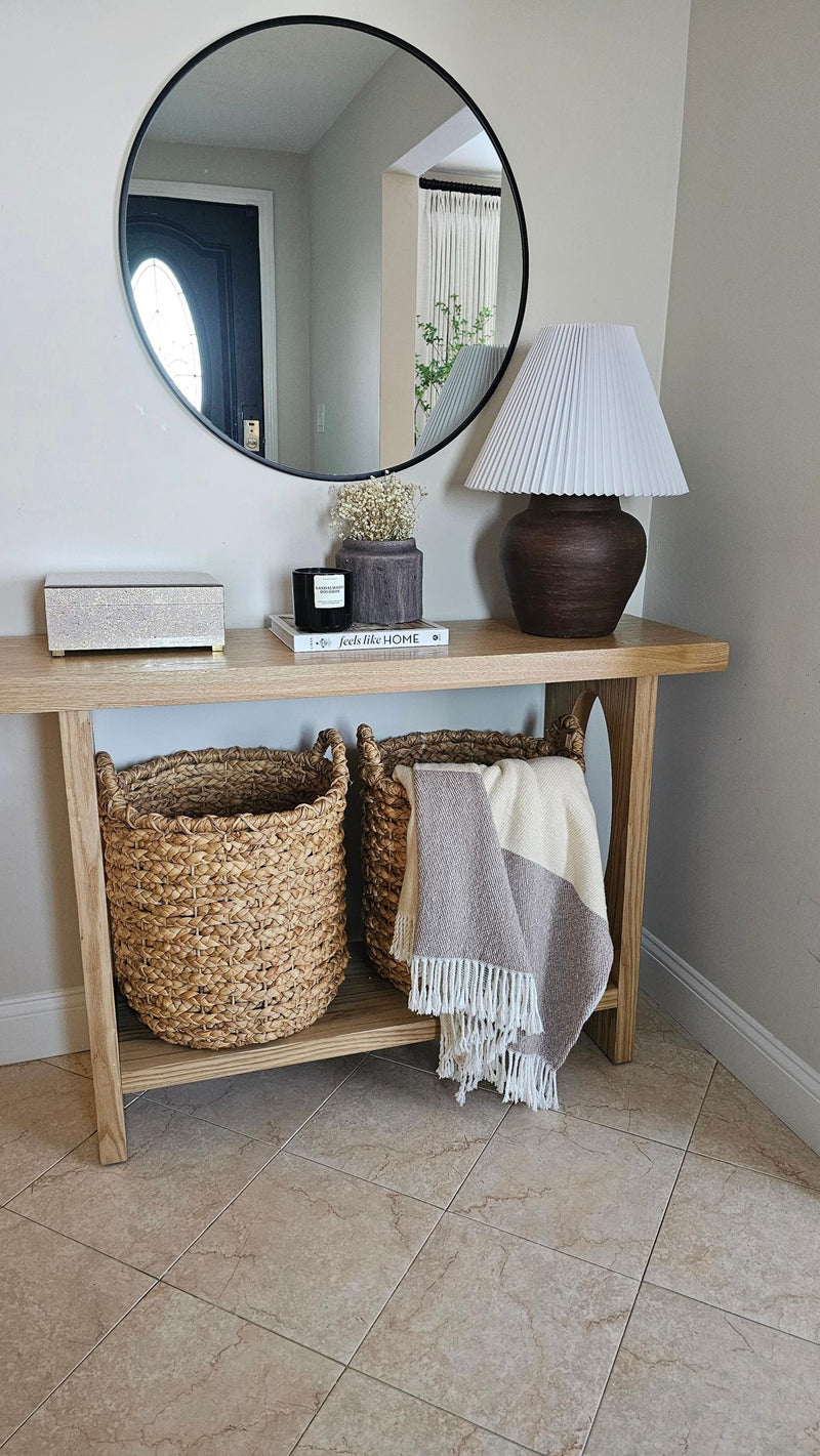Aqitag Console Table Ugc Image 1
