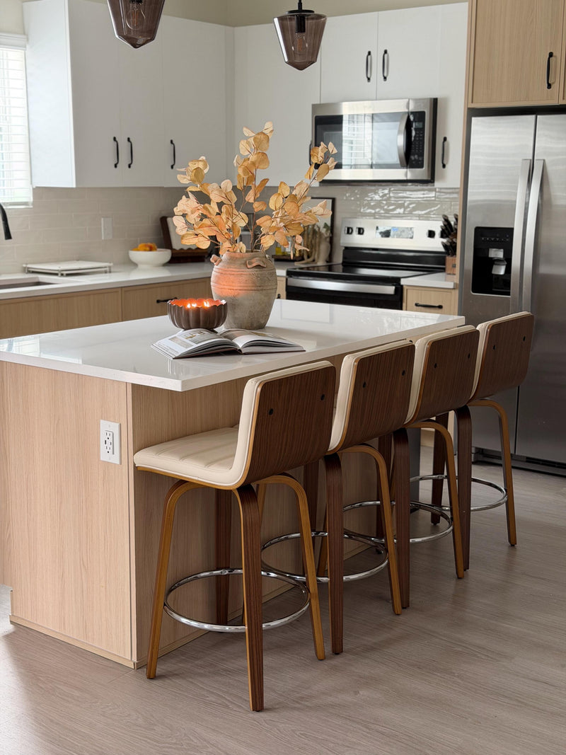 Calitor Bar Stool Ugc Image 3