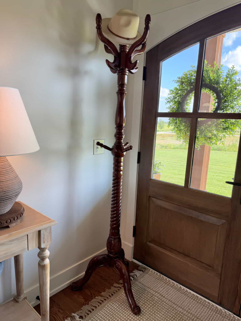 Ktwo Coat Rack Ugc Image 3