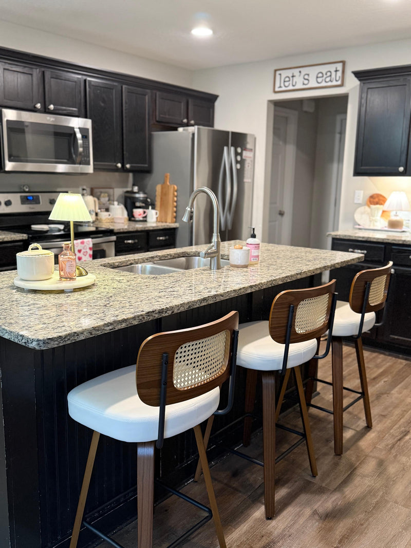 Moravia Bar Stool Ugc Image 4