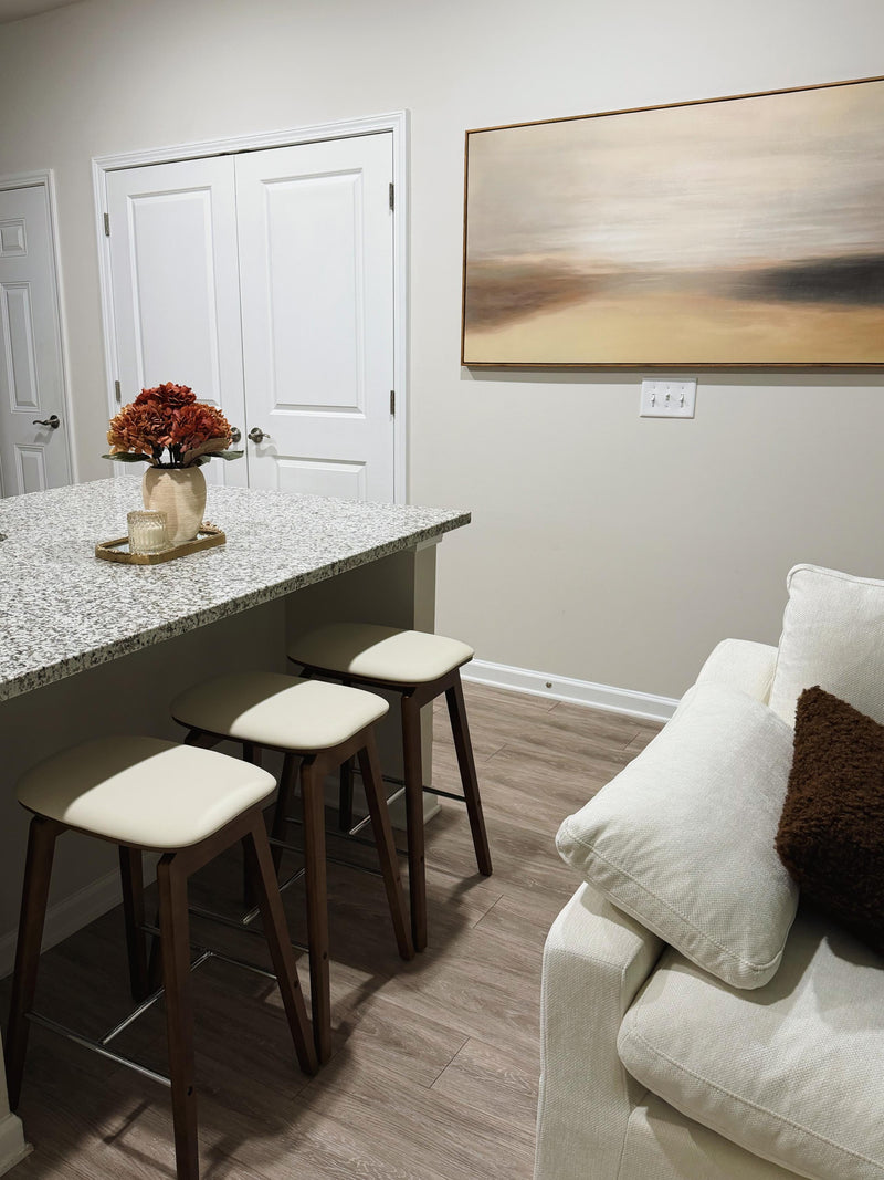 Muscat Counter Stool Ugc Image 1