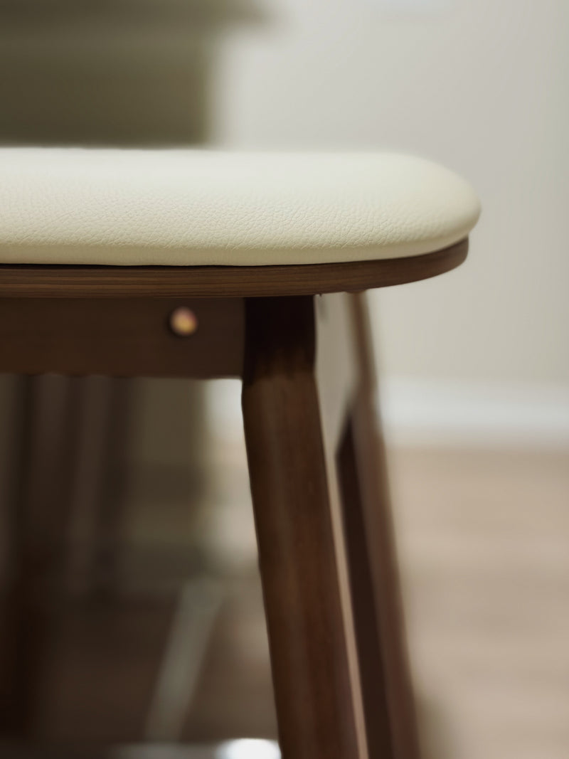 Muscat Counter Stool Ugc Image 2